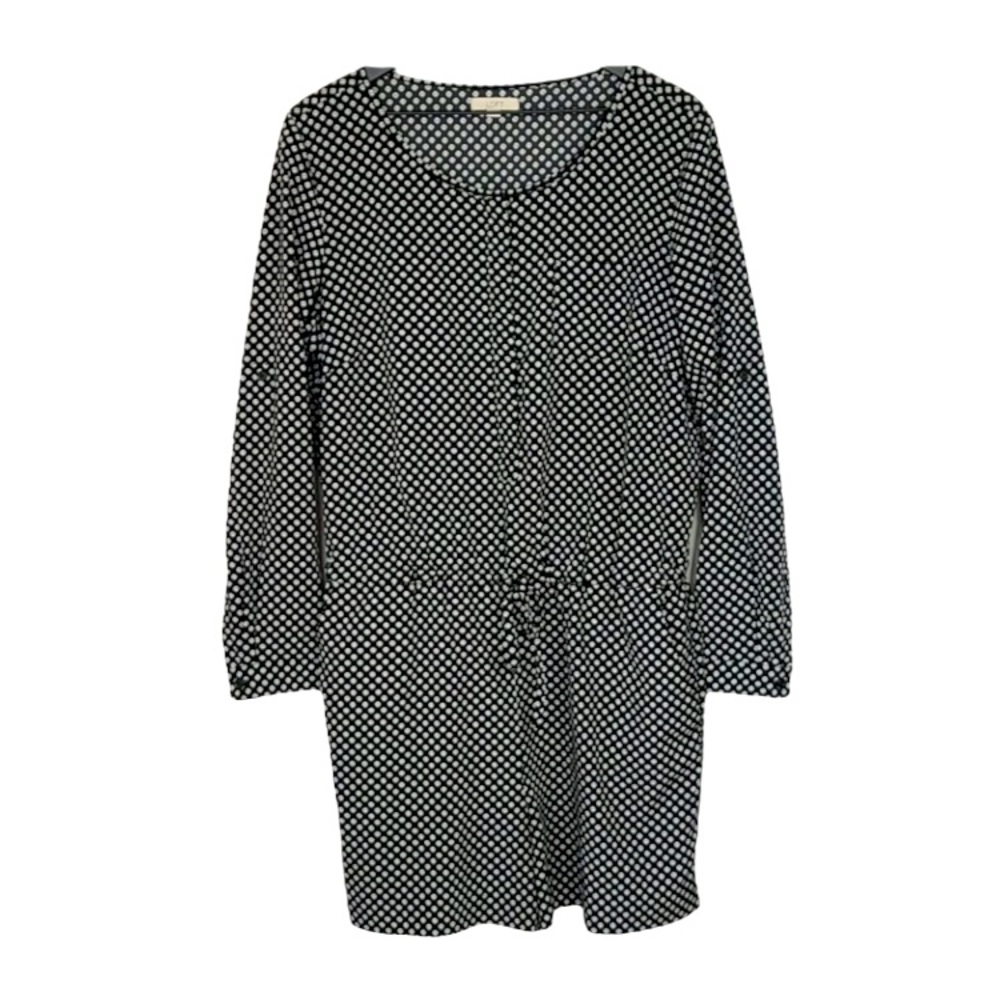 Size 10: Anne Taylor LOFT Women’s Black & White Long Sleeved with Shorts Romper